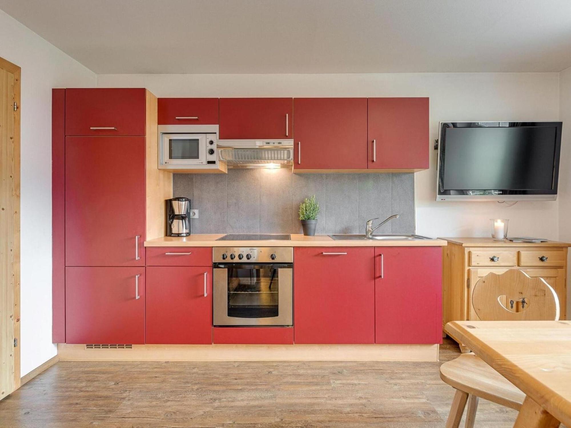 Apartment In Fuegen With A Garden Exterior foto